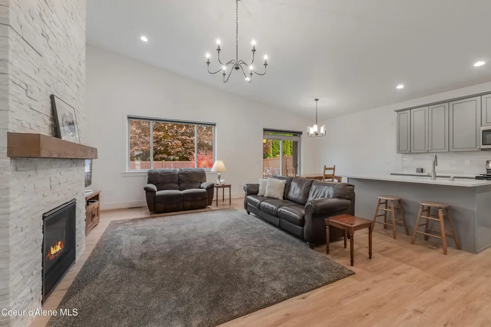 13958 Rainier Loop Rathdrum, ID 83858