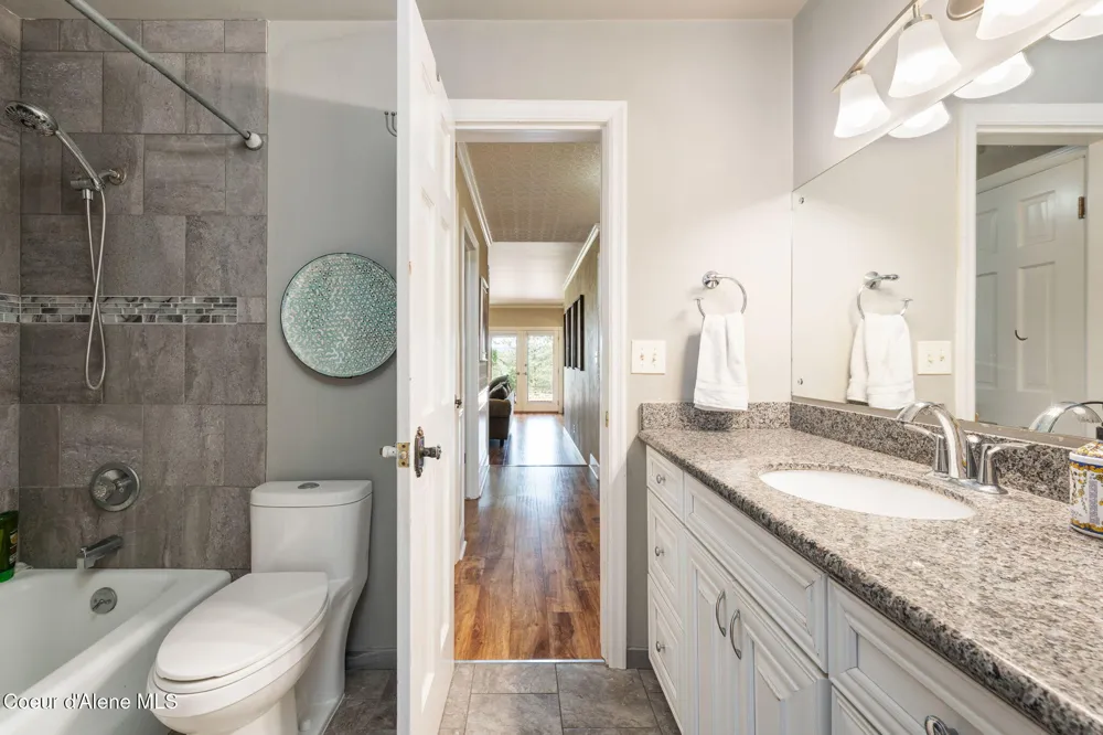 4311 W Center Lane Spokane, WA 99208