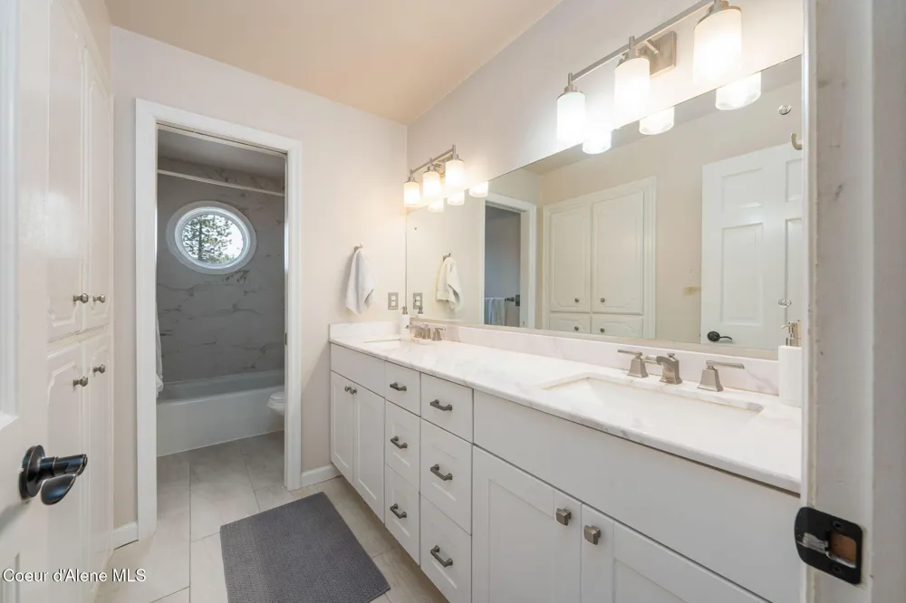 4311 W Center Lane Spokane, WA 99208