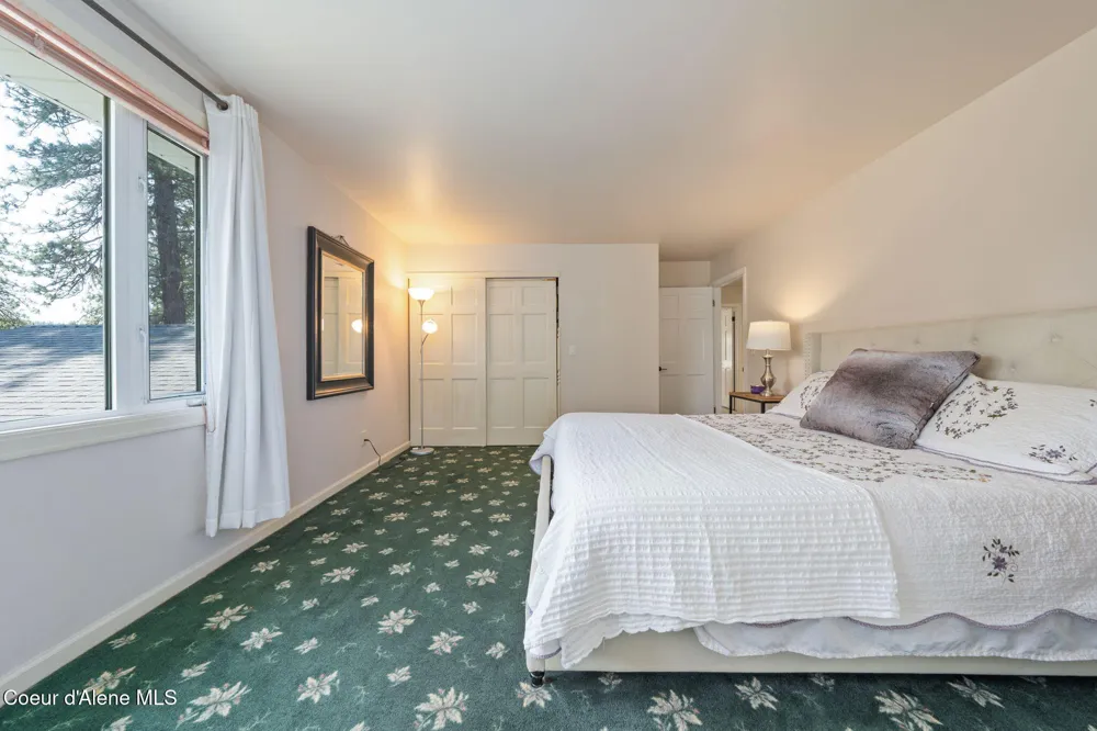 4311 W Center Lane Spokane, WA 99208