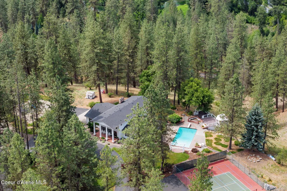 4311 W Center Lane Spokane, WA 99208
