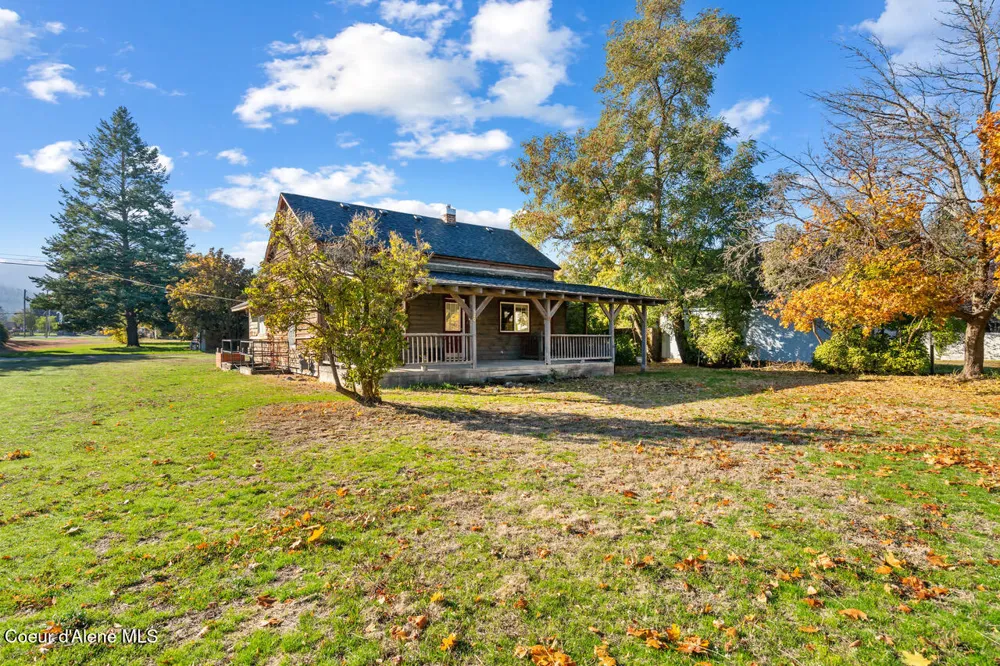 320 E 3RD AVENUE Post Falls, ID 83854