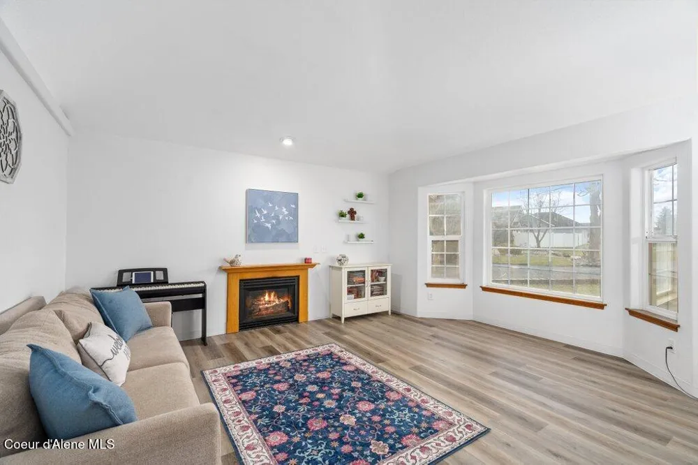 8298 Patriot Court Hayden, ID 83835