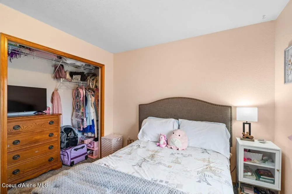 8298 Patriot Court Hayden, ID 83835