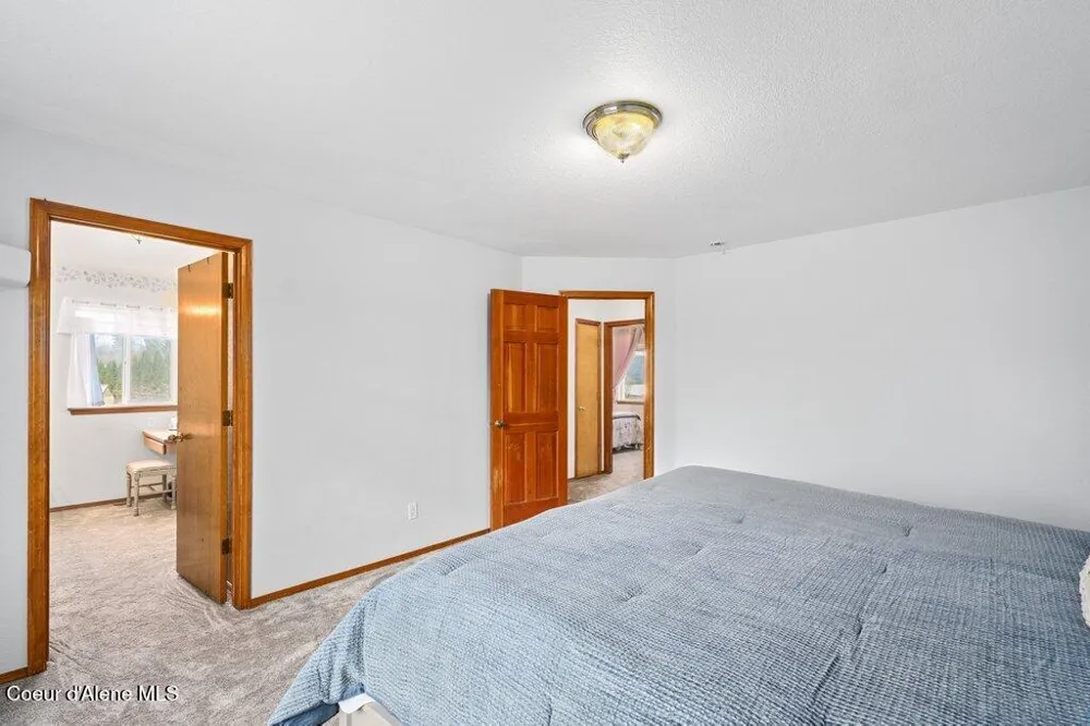 8298 Patriot Court Hayden, ID 83835