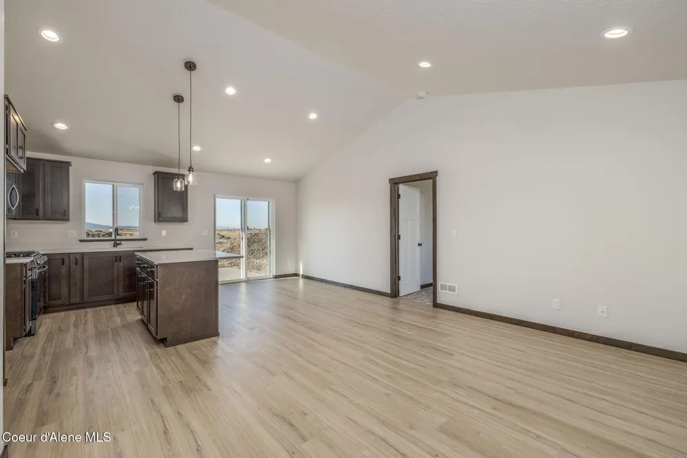 11963 LENNON LANE Rathdrum, ID 83858
