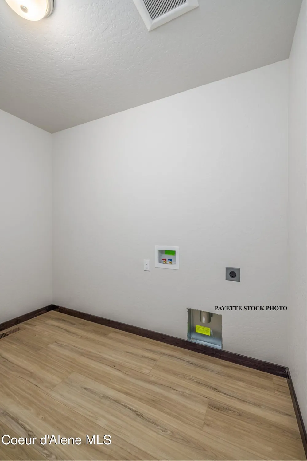 11963 LENNON LANE Rathdrum, ID 83858
