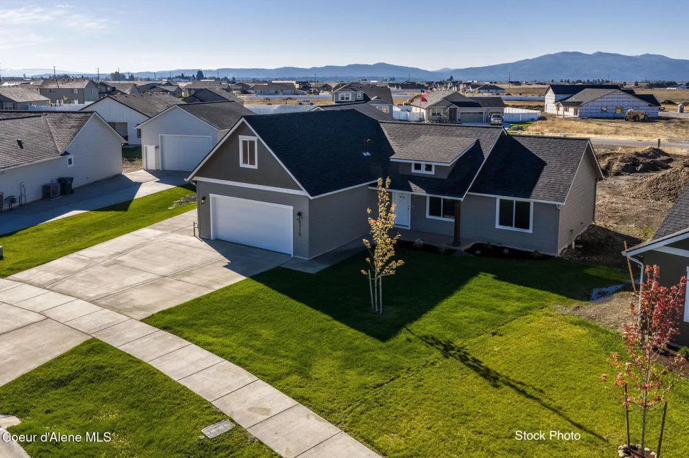 11848 ENTWISTLE WAY Rathdrum, ID 83858