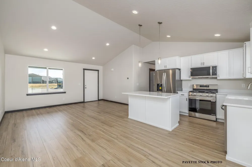 11848 ENTWISTLE WAY Rathdrum, ID 83858