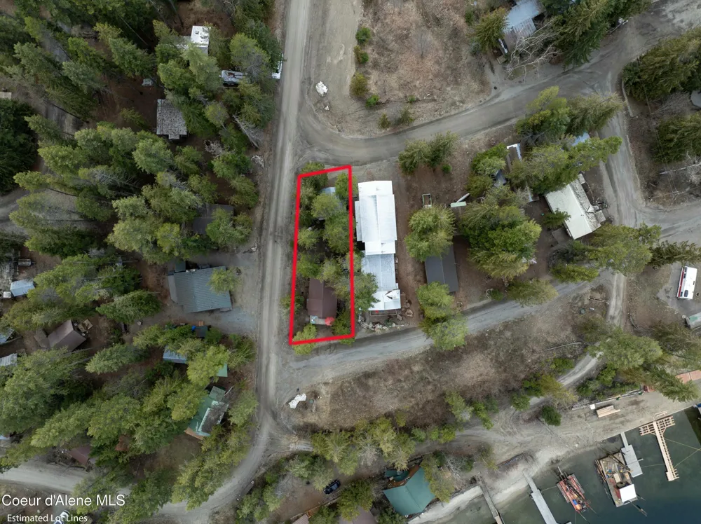 733 Hagman Road Nordman, ID 83848