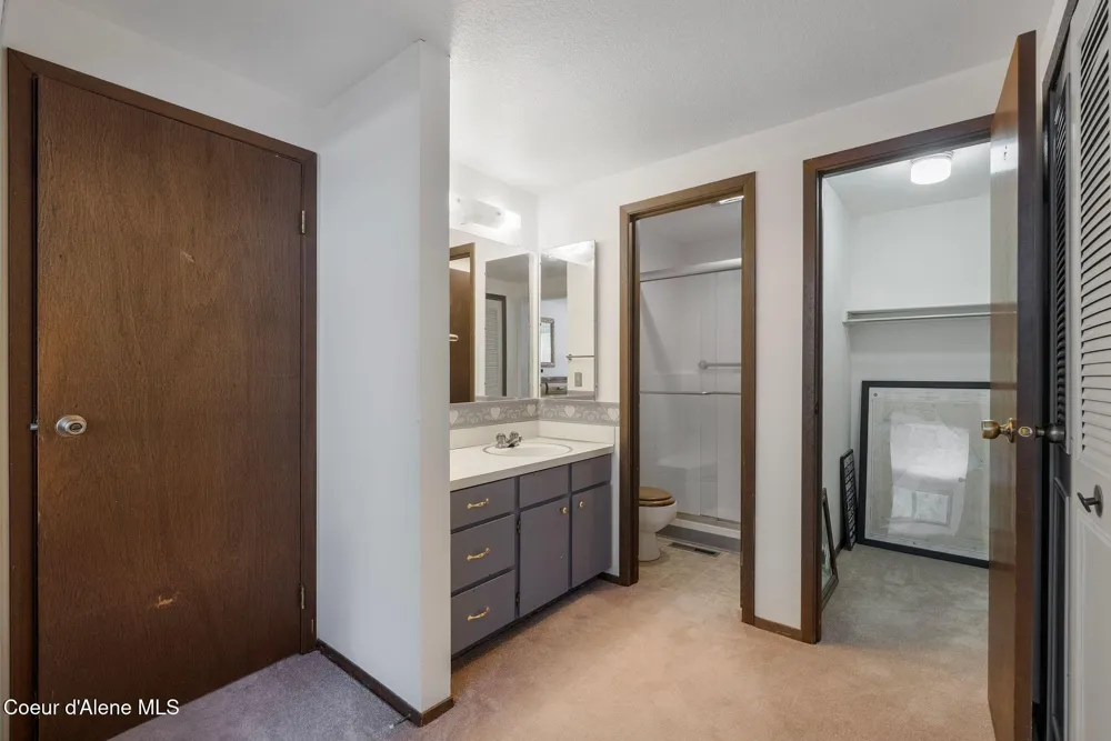 256 Vedelwood Drive Sandpoint, ID 83864