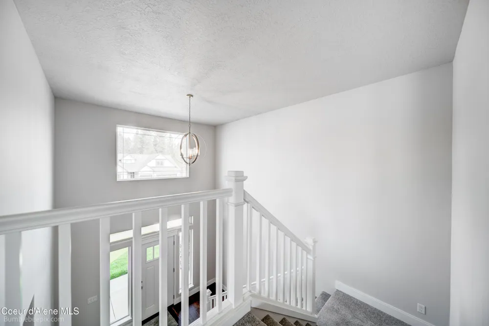 8986 BEDWELL STREET Rathdrum, ID 83858