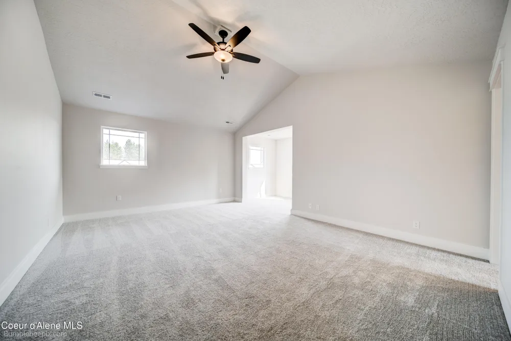 8986 BEDWELL STREET Rathdrum, ID 83858