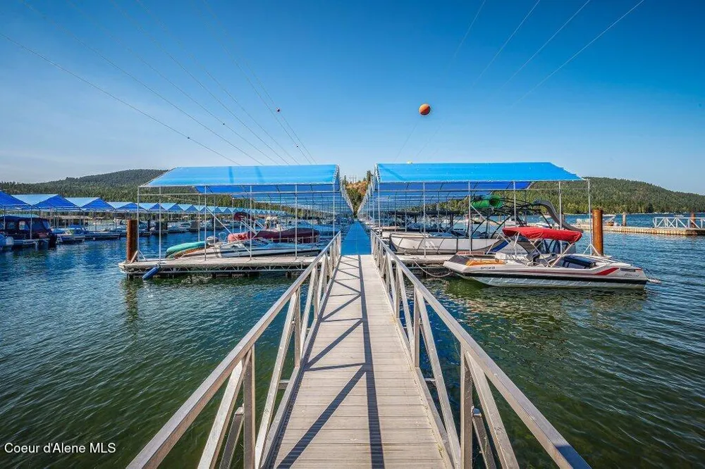 407 Becker Lane Dover, ID 83825