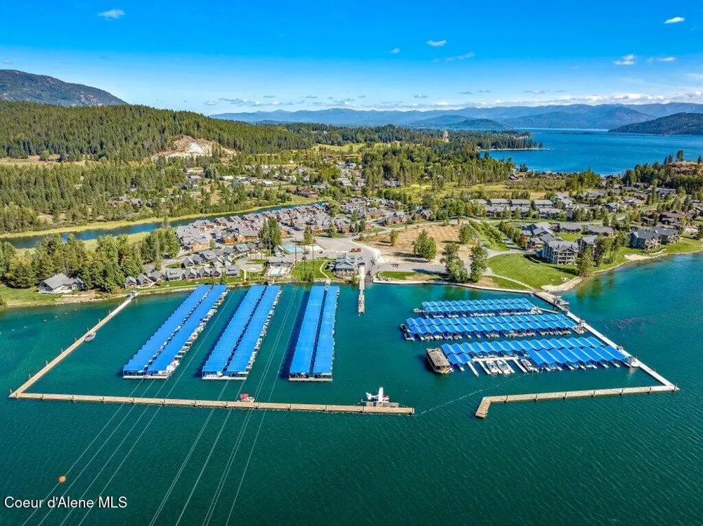 407 Becker Lane Dover, ID 83825