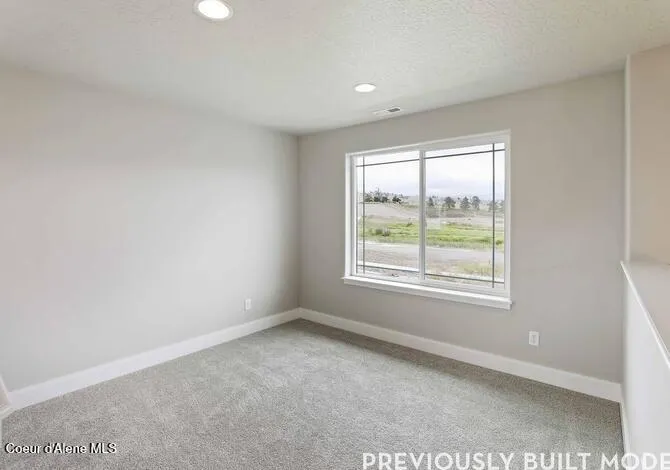8960 BEDWELL STREET Rathdrum, ID 83858