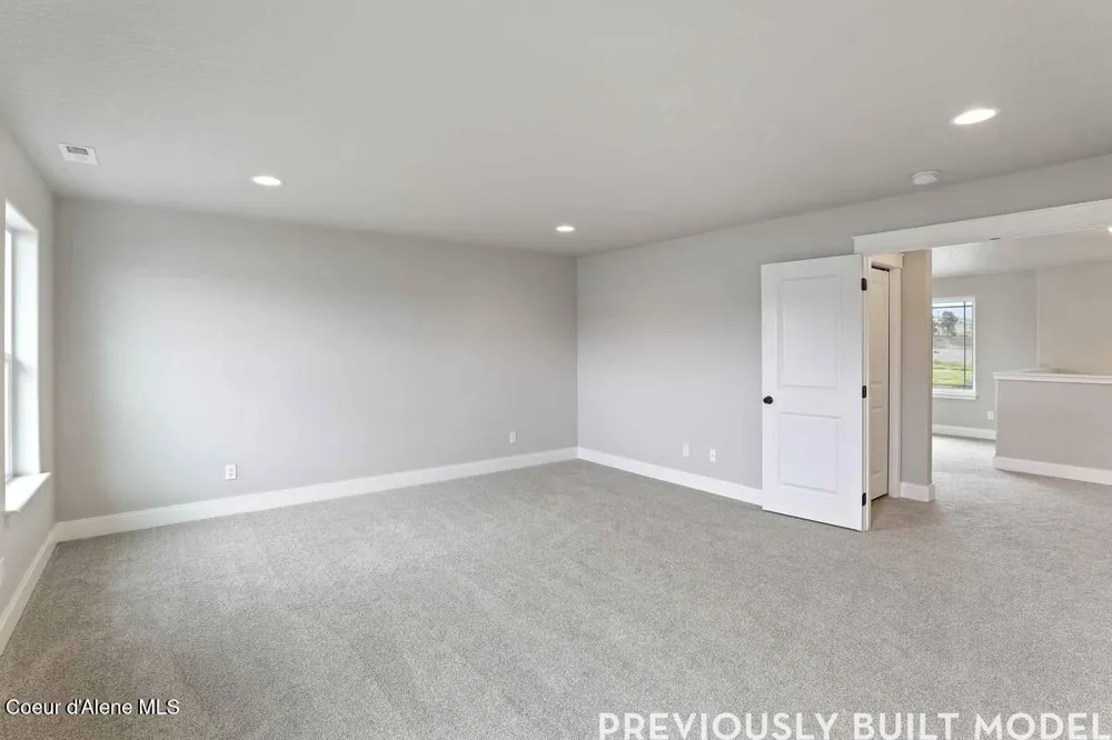 8960 BEDWELL STREET Rathdrum, ID 83858