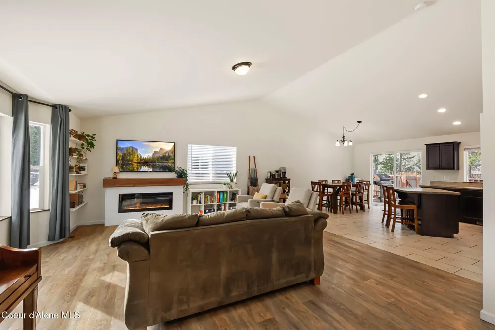 102 Park Lane Sandpoint, ID 83864