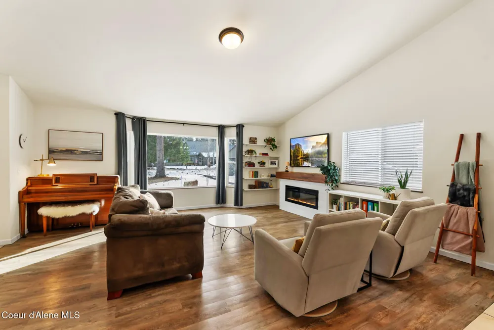 102 Park Lane Sandpoint, ID 83864
