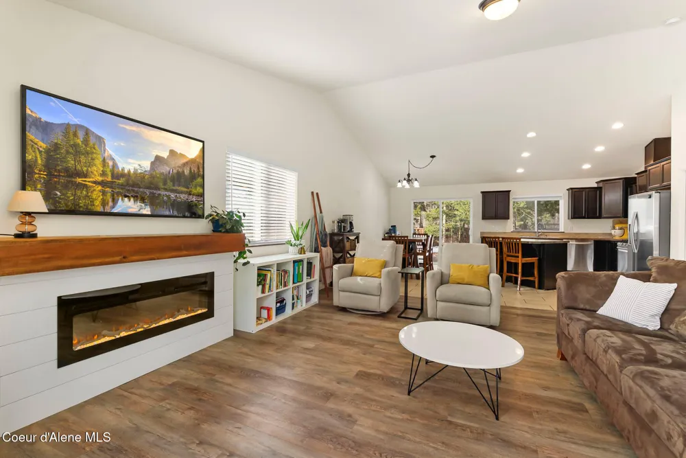 102 Park Lane Sandpoint, ID 83864