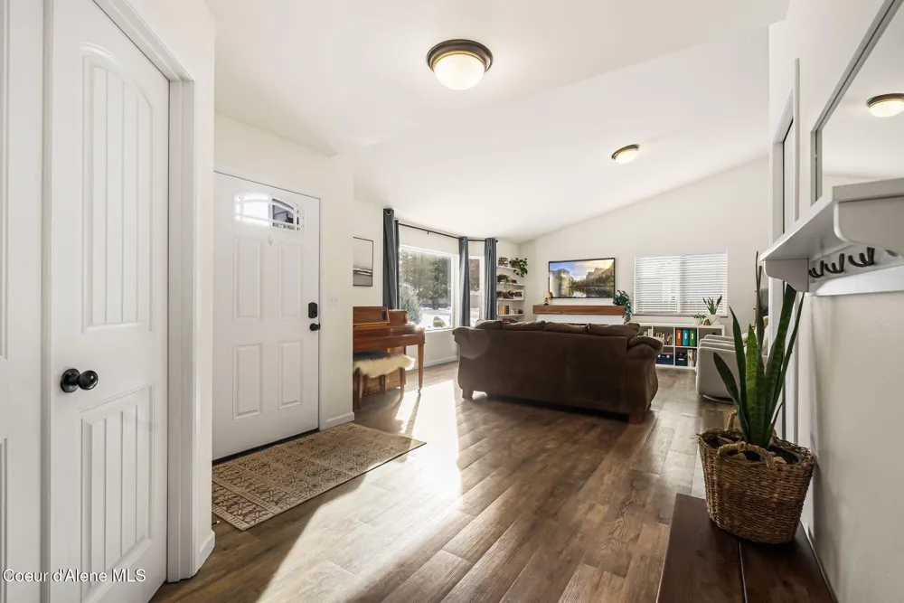 102 Park Lane Sandpoint, ID 83864