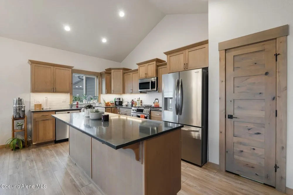 3212 Goodman Drive Sandpoint, ID 83864