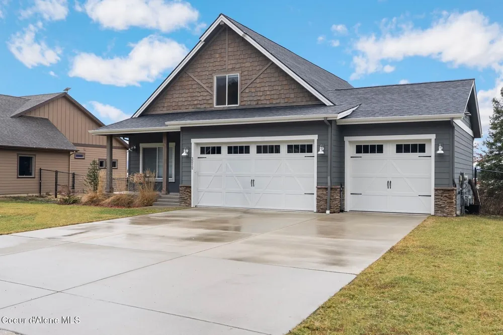 3212 Goodman Drive Sandpoint, ID 83864