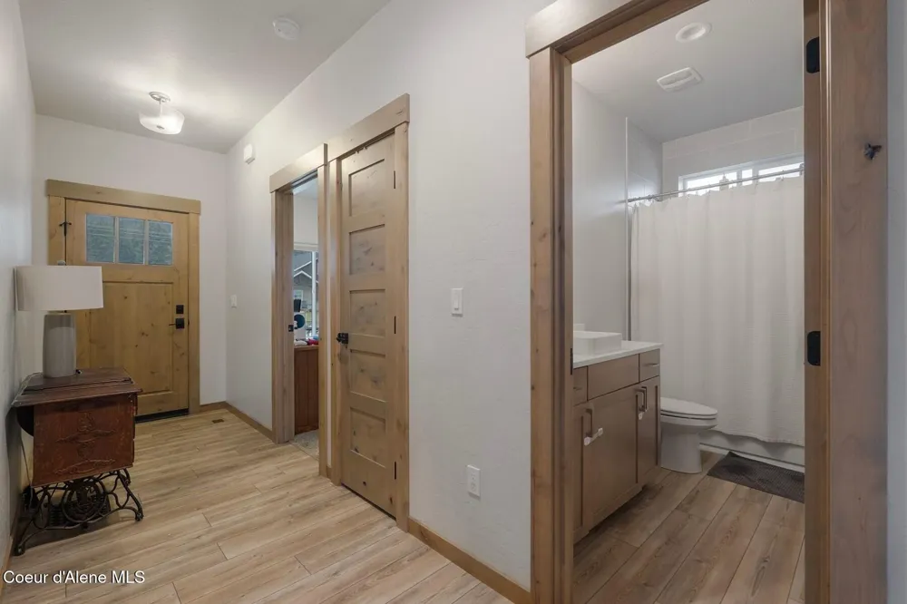 3212 Goodman Drive Sandpoint, ID 83864