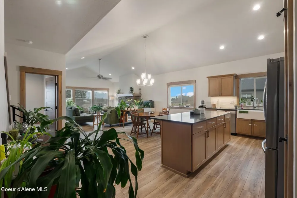 3212 Goodman Drive Sandpoint, ID 83864