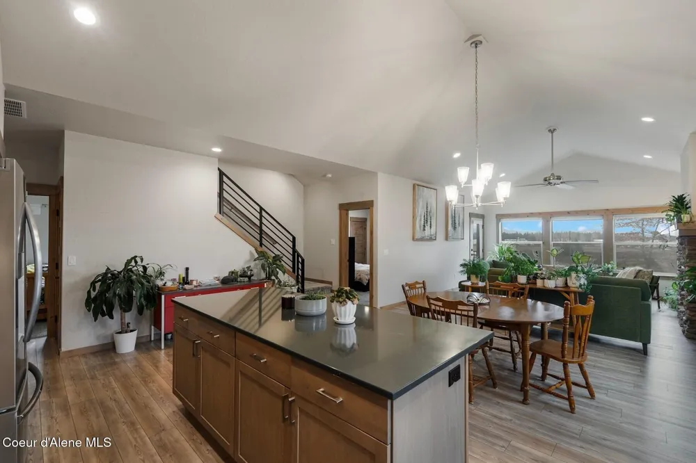 3212 Goodman Drive Sandpoint, ID 83864