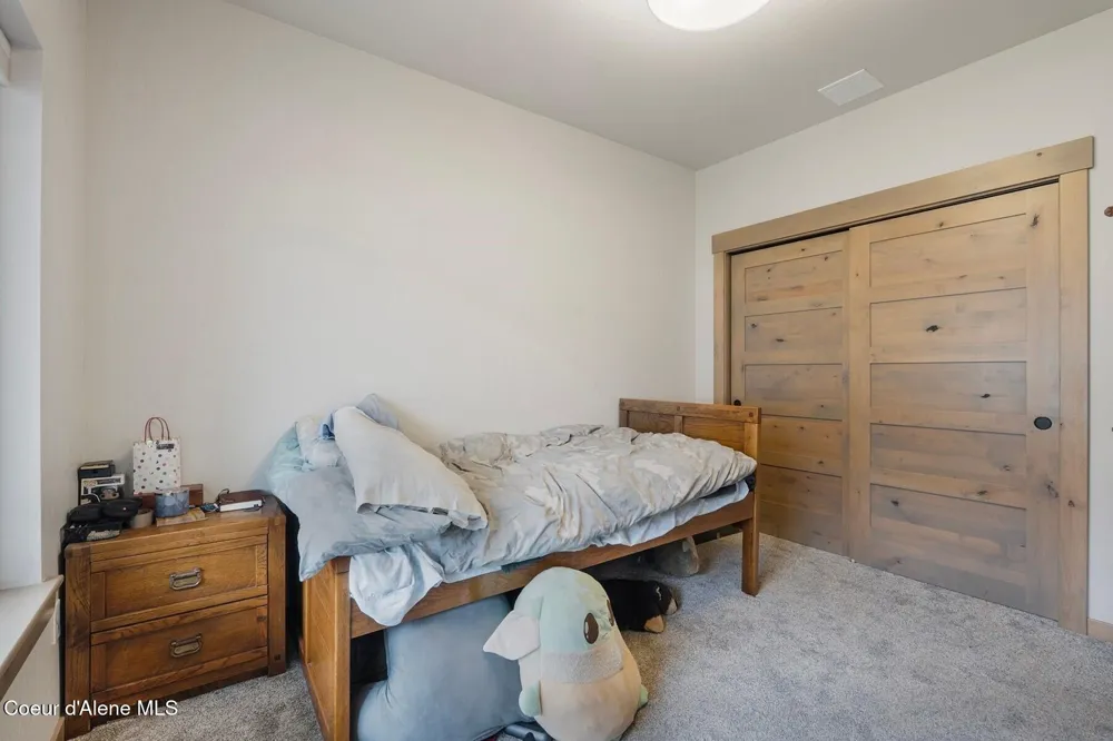 3212 Goodman Drive Sandpoint, ID 83864