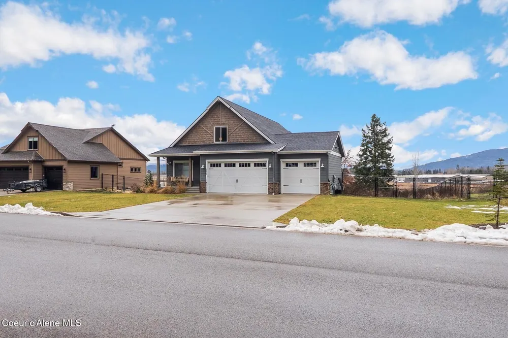 3212 Goodman Drive Sandpoint, ID 83864