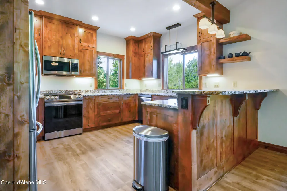 273 Paradise Valley Road Bonners Ferry, ID 83805