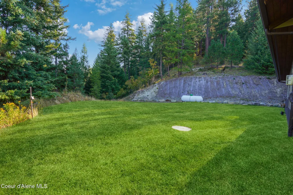 273 Paradise Valley Road Bonners Ferry, ID 83805