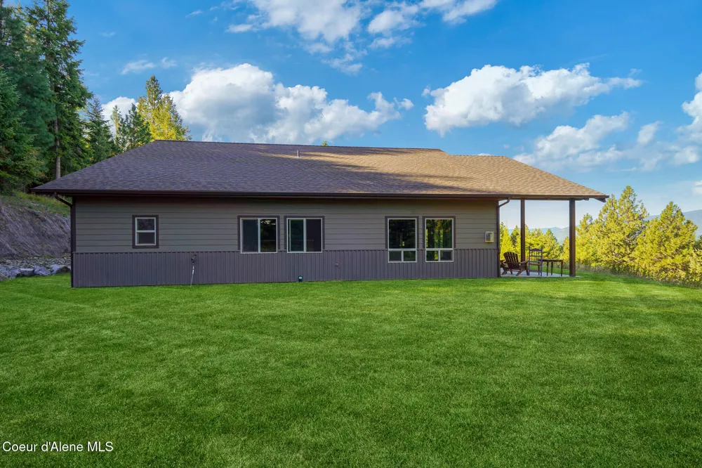 273 Paradise Valley Road Bonners Ferry, ID 83805