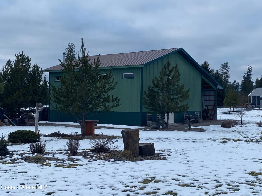 32911 16th Avenue Spirit Lake, ID 83869