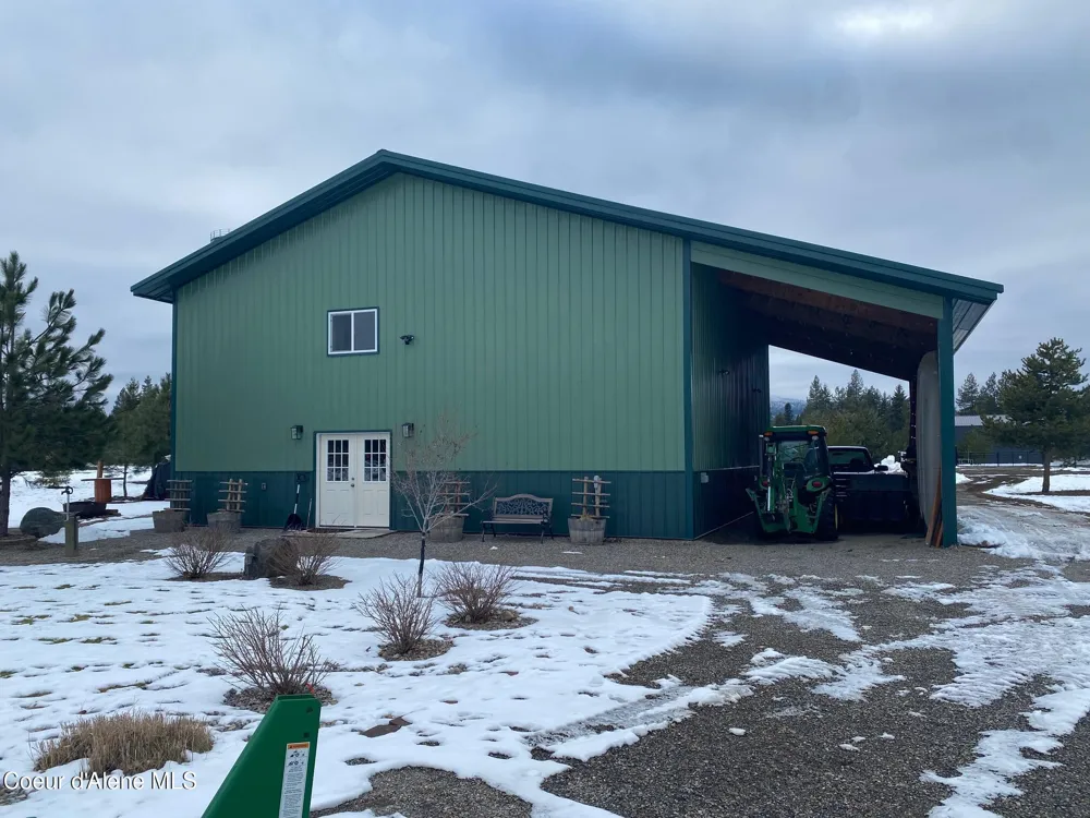 32911 16th Avenue Spirit Lake, ID 83869