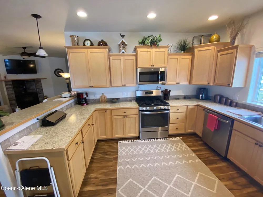 32911 16th Avenue Spirit Lake, ID 83869