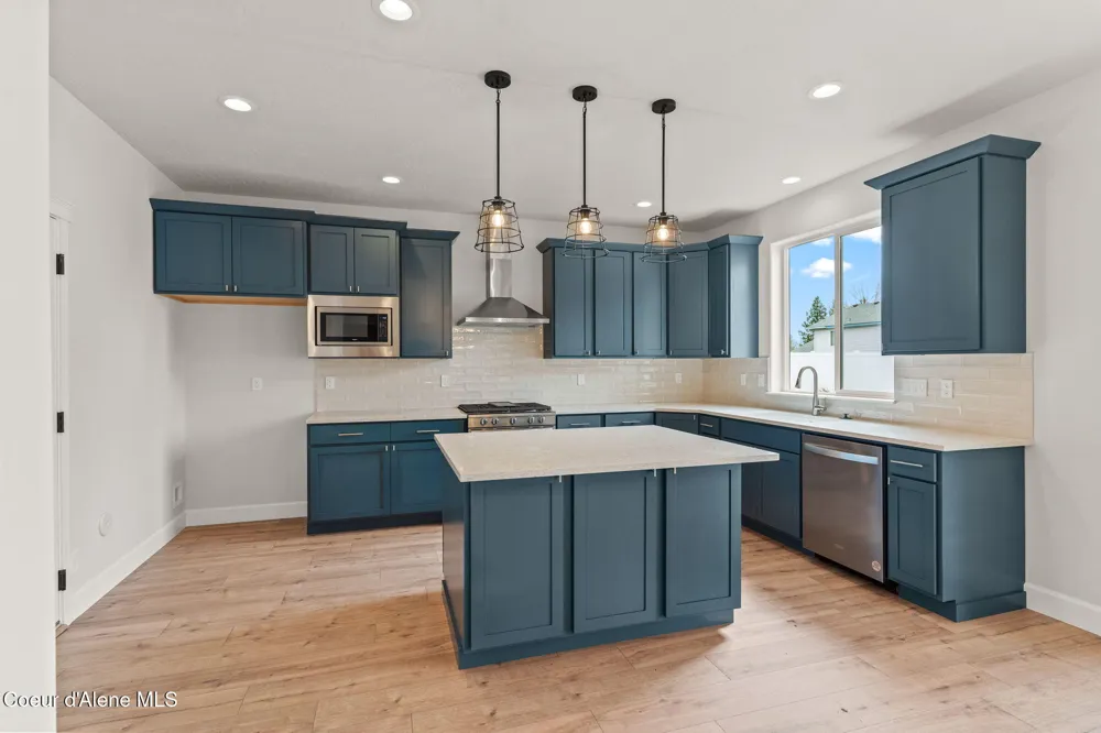 8882 CALIFORNIA STREET Rathdrum, ID 83858