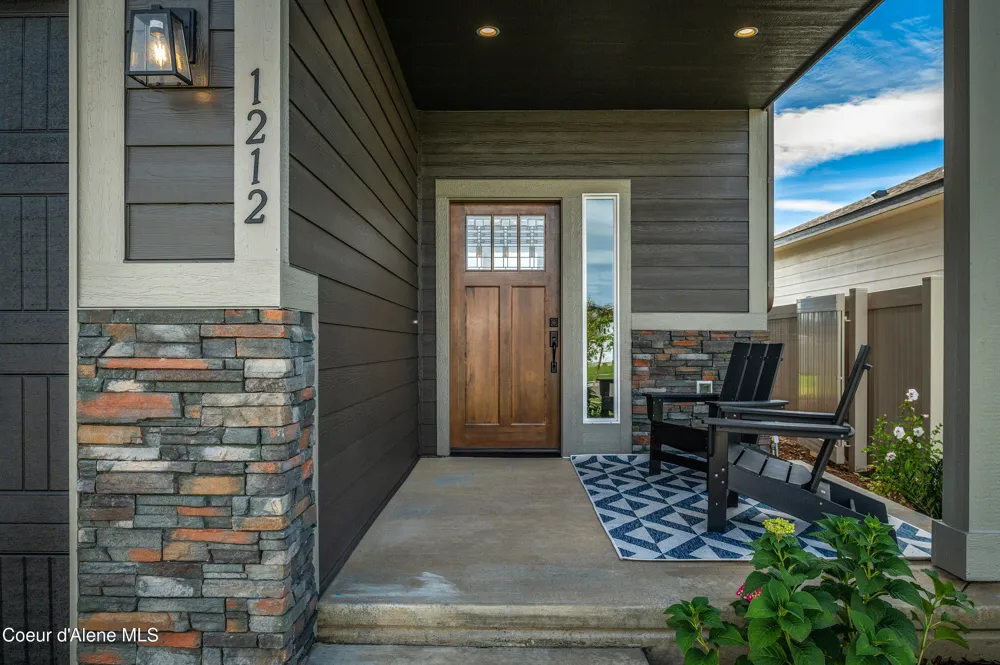 8904 CALIFORNIA STREET Rathdrum, ID 83858