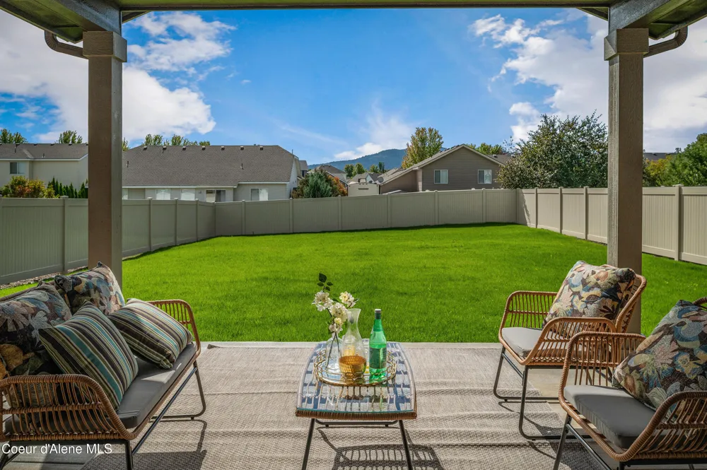 8904 CALIFORNIA STREET Rathdrum, ID 83858