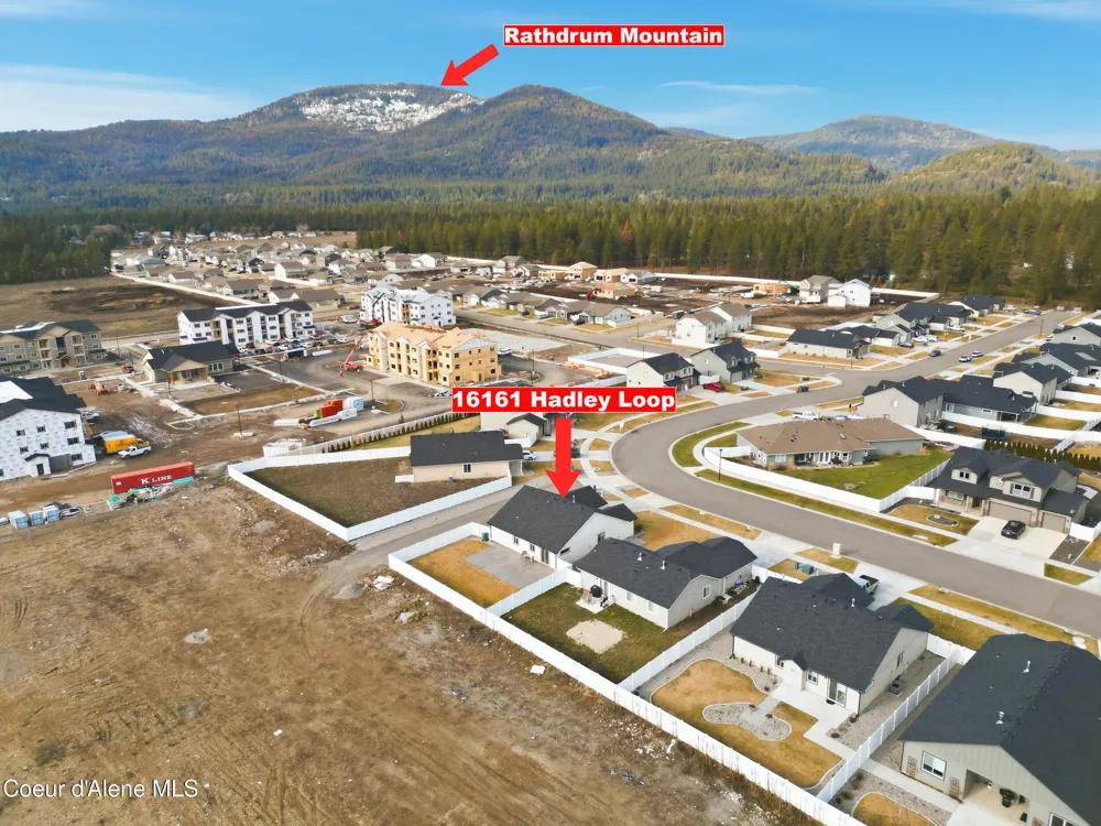 16161 Hadley Loop Rathdrum, ID 83858