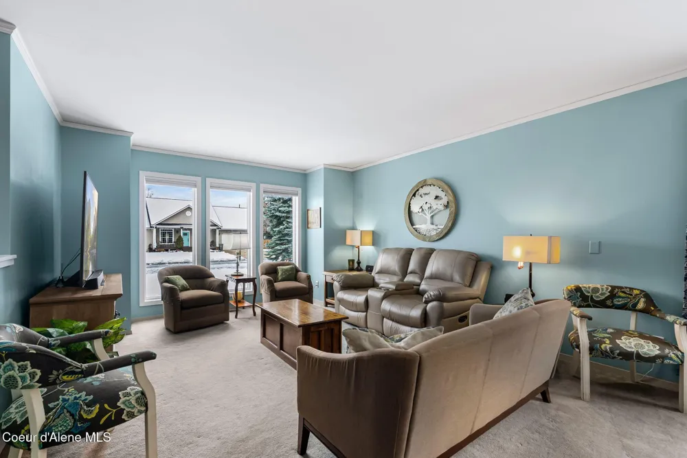 128 Spur Drive Sandpoint, ID 83864