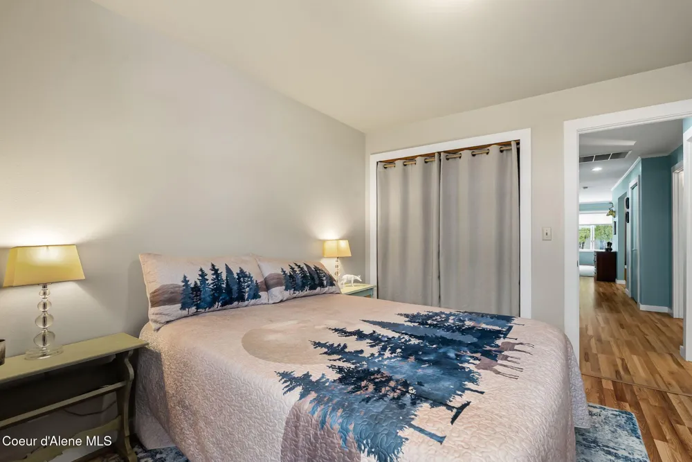 128 Spur Drive Sandpoint, ID 83864