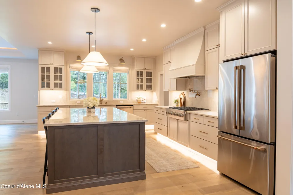 287 Mesa Drive Athol, ID 83801
