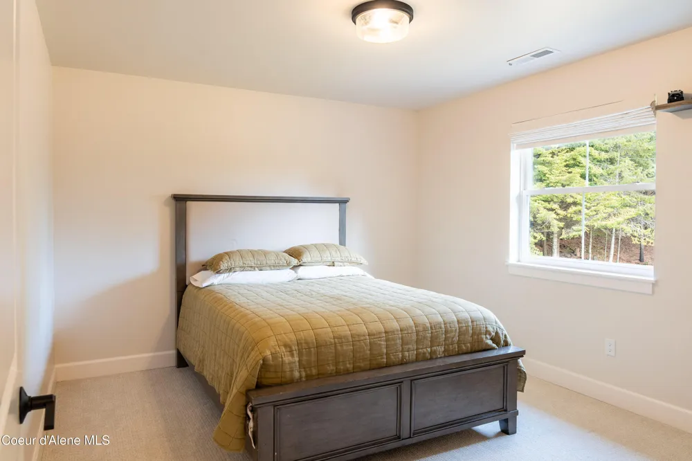 287 Mesa Drive Athol, ID 83801