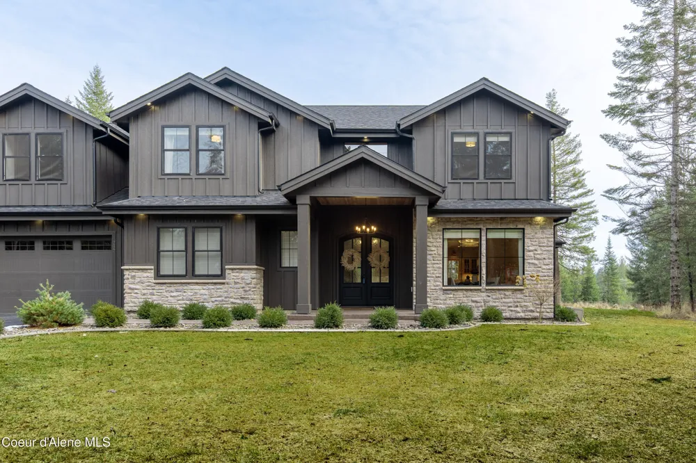 287 Mesa Drive Athol, ID 83801