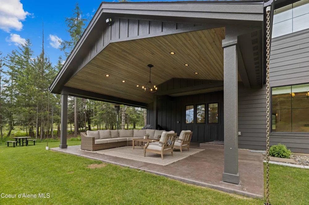 287 Mesa Drive Athol, ID 83801