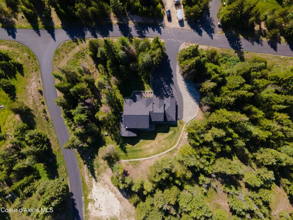 287 Mesa Drive Athol, ID 83801
