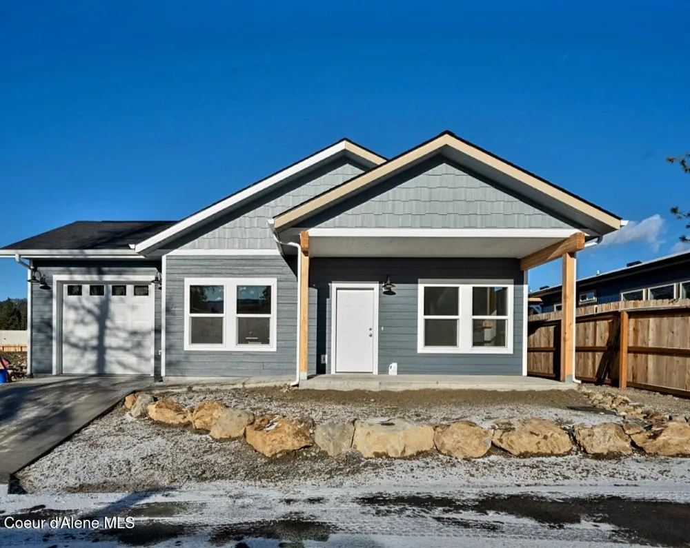 251 8th Street Priest River, ID 83856